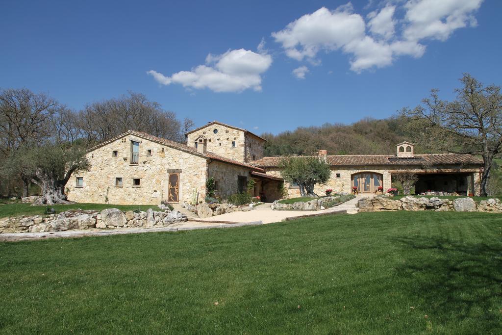 Luxury villa Colle dell'Asinello ,proprietari , Price all inclusive Pool Heating 30 C&area SPA h 24, near ORVIETO Guardea Camera foto