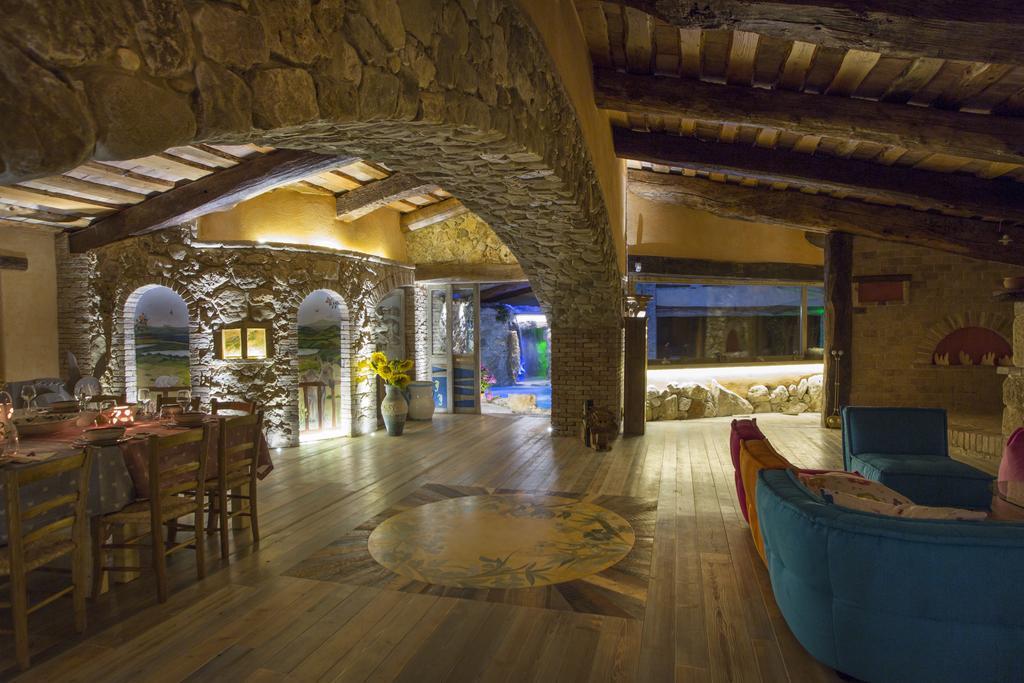 Luxury villa Colle dell'Asinello ,proprietari , Price all inclusive Pool Heating 30 C&area SPA h 24, near ORVIETO Guardea Esterno foto