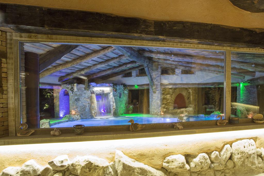 Luxury villa Colle dell'Asinello ,proprietari , Price all inclusive Pool Heating 30 C&area SPA h 24, near ORVIETO Guardea Camera foto