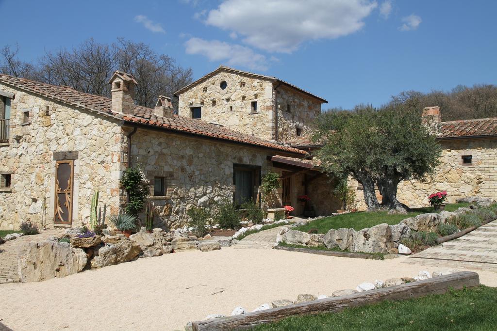 Luxury villa Colle dell'Asinello ,proprietari , Price all inclusive Pool Heating 30 C&area SPA h 24, near ORVIETO Guardea Esterno foto