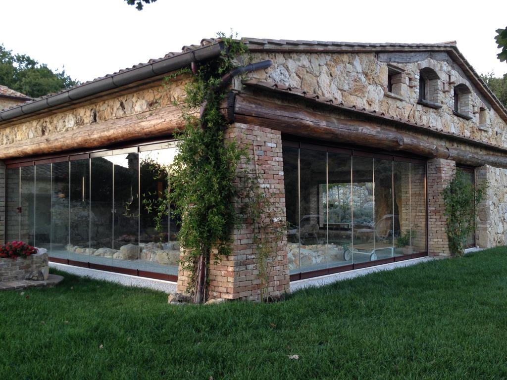 Luxury villa Colle dell'Asinello ,proprietari , Price all inclusive Pool Heating 30 C&area SPA h 24, near ORVIETO Guardea Camera foto