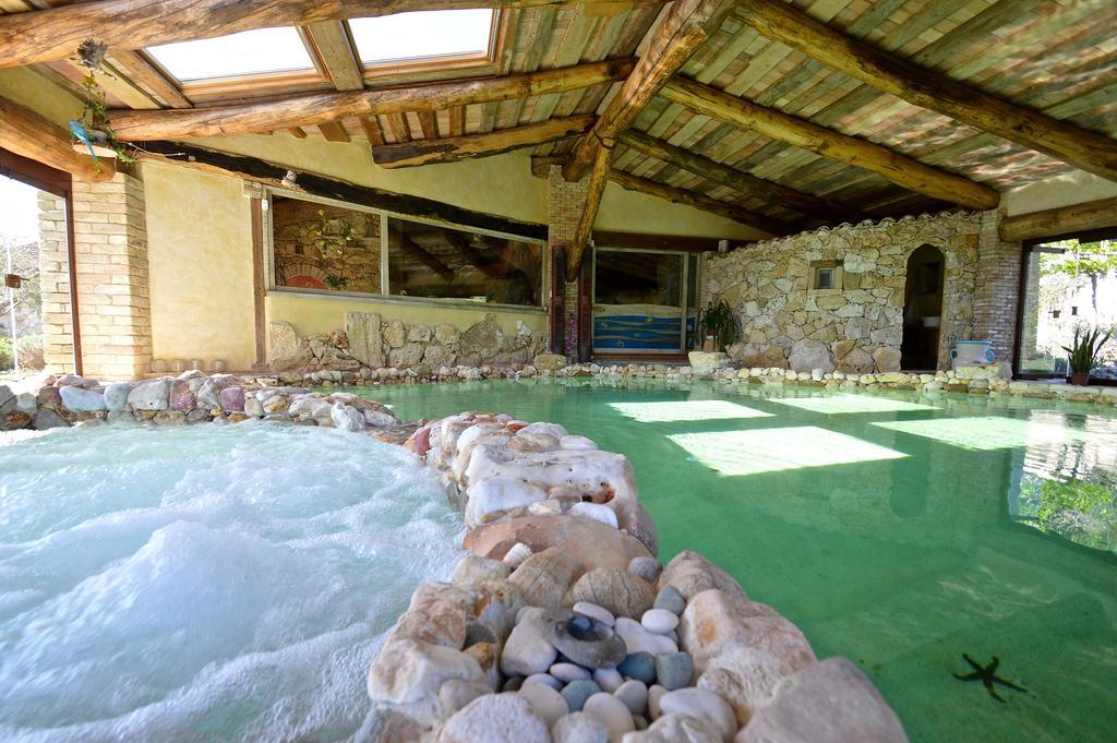 Luxury villa Colle dell'Asinello ,proprietari , Price all inclusive Pool Heating 30 C&area SPA h 24, near ORVIETO Guardea Esterno foto