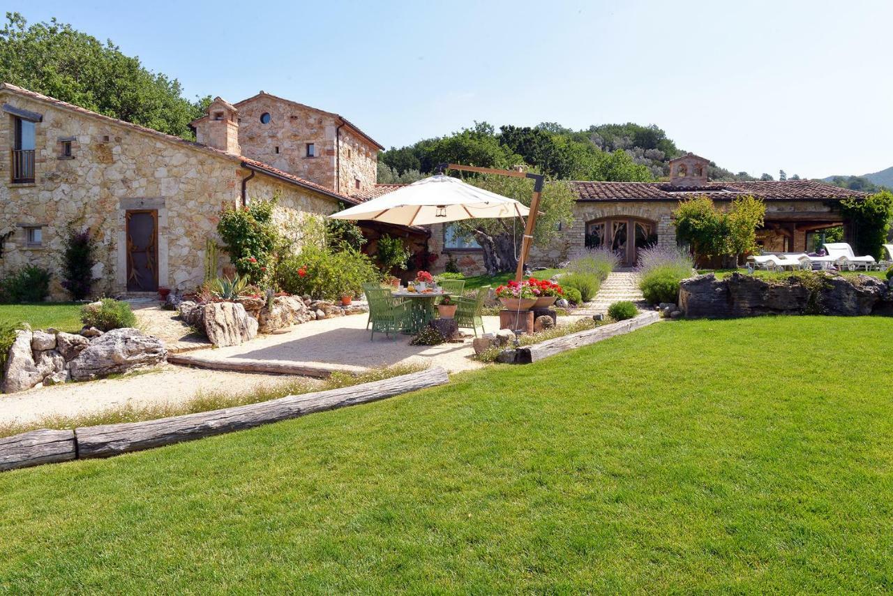 Luxury villa Colle dell'Asinello ,proprietari , Price all inclusive Pool Heating 30 C&area SPA h 24, near ORVIETO Guardea Esterno foto