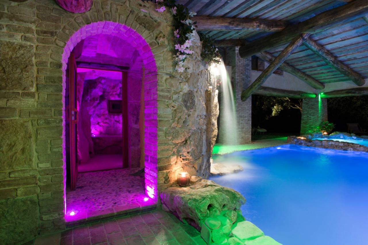 Luxury villa Colle dell'Asinello ,proprietari , Price all inclusive Pool Heating 30 C&area SPA h 24, near ORVIETO Guardea Esterno foto